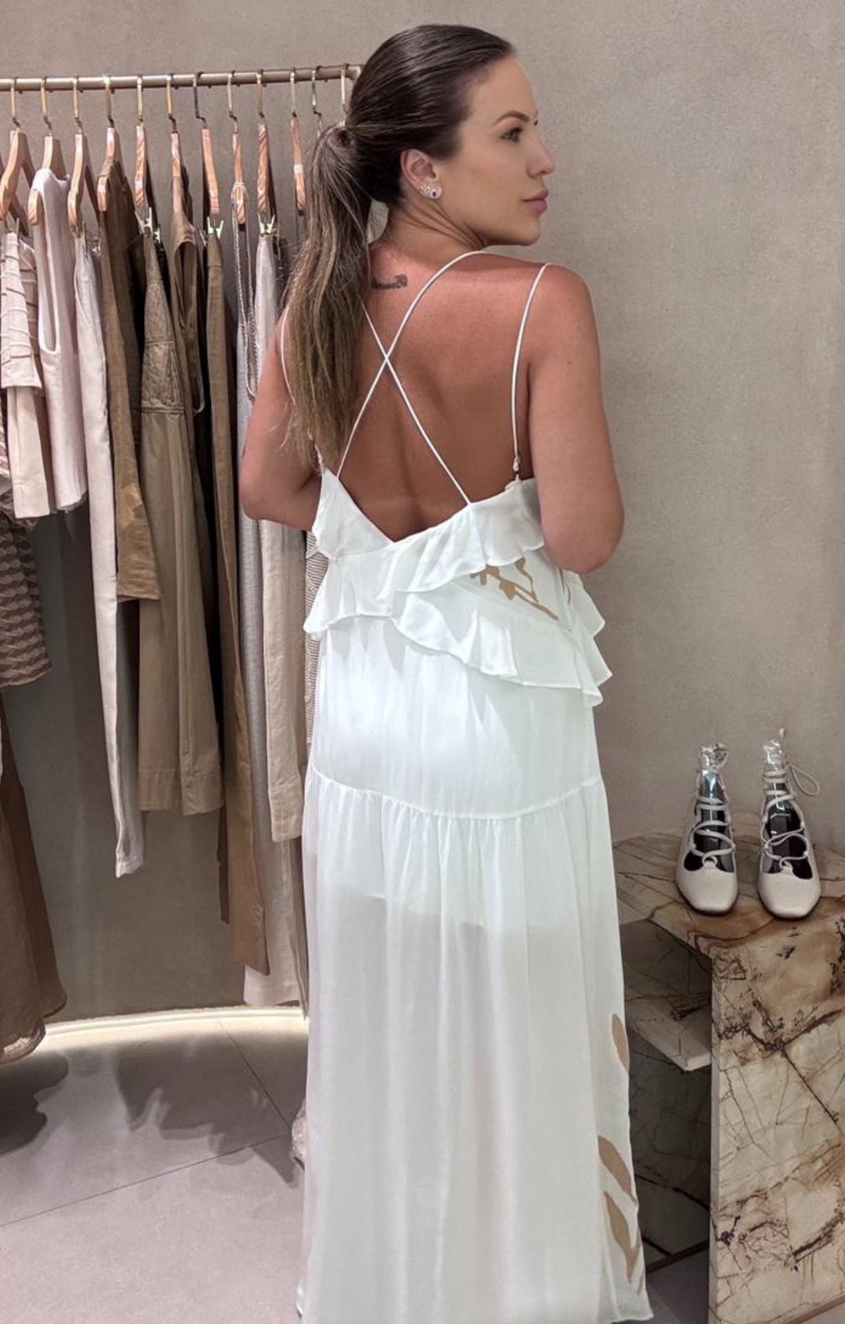 OFF WHITE/AREIA