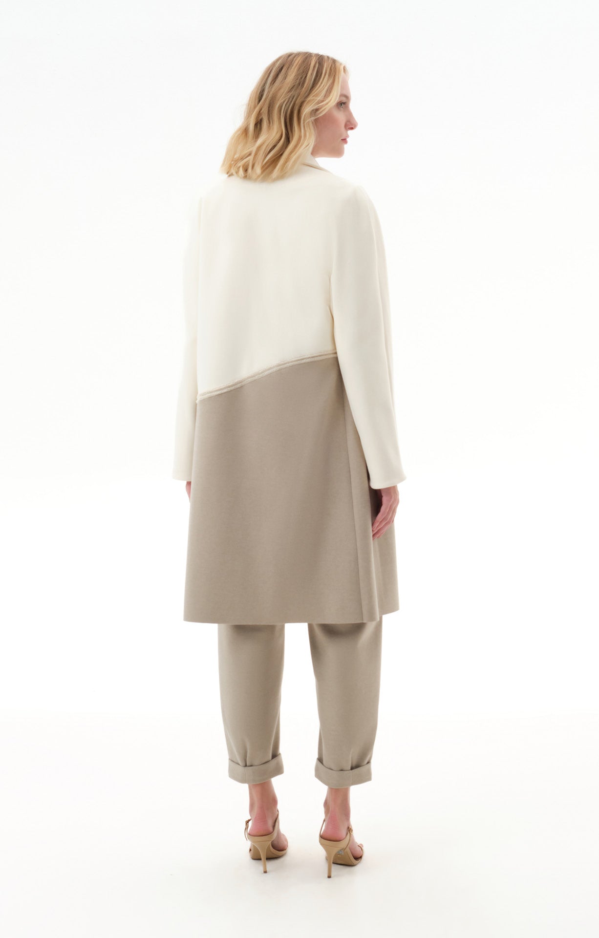 OFF WHITE/HOMUS